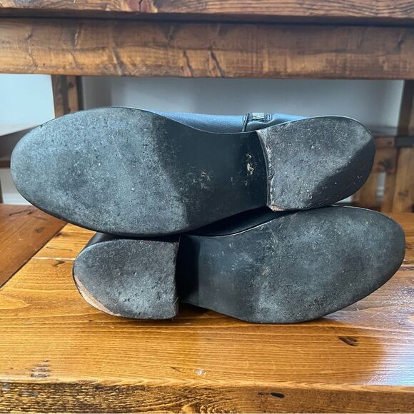 Steve Madden Black Leather Silver Side Zippers Ankle Booties Boots - Picture 5 of 10